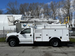 
										2008 Ford F-550 Super Duty full									