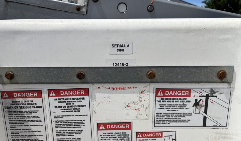 
								2012 Ford E-350 full									
