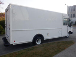 
										2006 Ford E-450 Econoline Super Duty full									