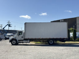 
										2015 Freightliner M2 106 full									
