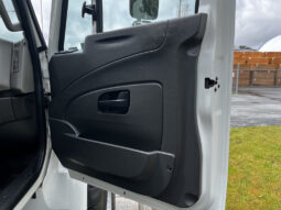 
										2017 International 7600 full									