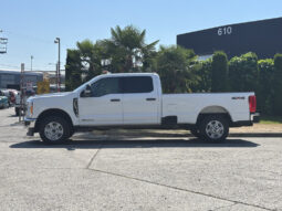 
										2023 Ford F-350 Super Duty full									