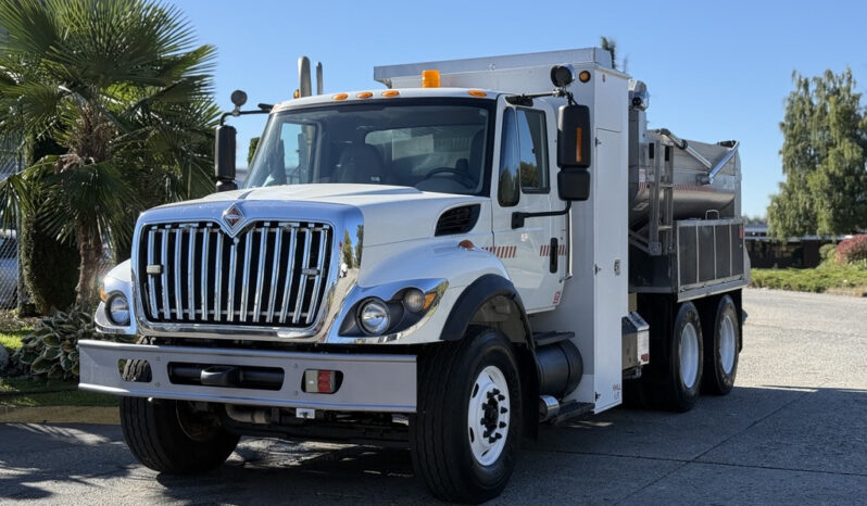 
								2011 International WorkStar full									