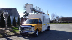 
										2015 Ford E-450 Super Duty full									