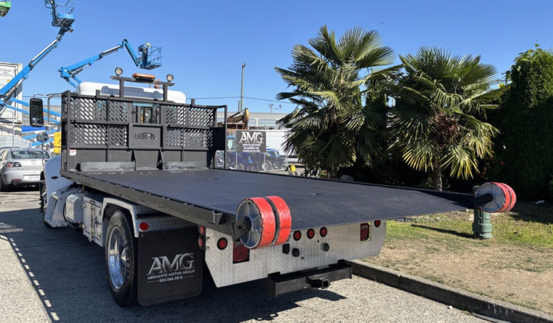 
								2020 Peterbilt 330 full									