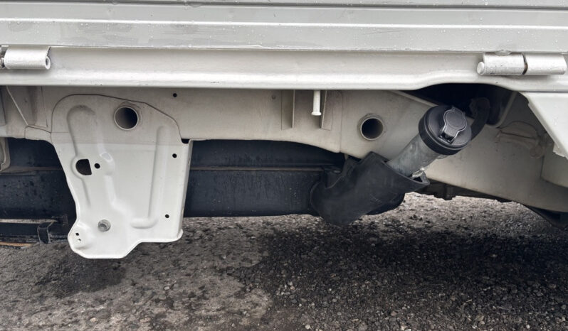 
								2008 Suzuki Carry full									