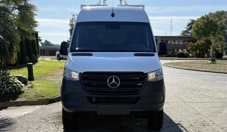 
								2023 Mercedes-Benz Sprinter full									
