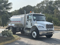 2010 Freightliner M2 106