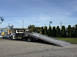 
										2022 Freightliner M2 106 full									