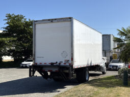 
										2015 Freightliner M2 106 full									