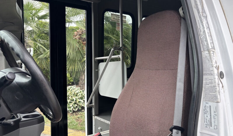 
								2014 Ford E-350 Econoline full									