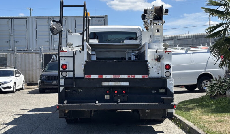 
								2022 Freightliner 108SD full									