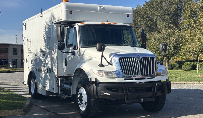 
								2008 International DuraStar full									