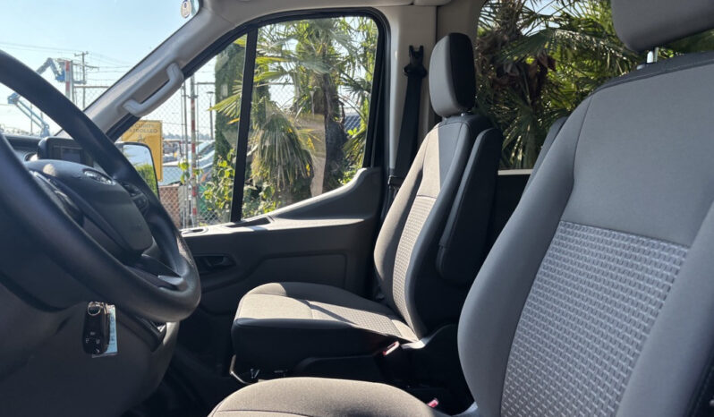 
								2025 Ford Transit full									