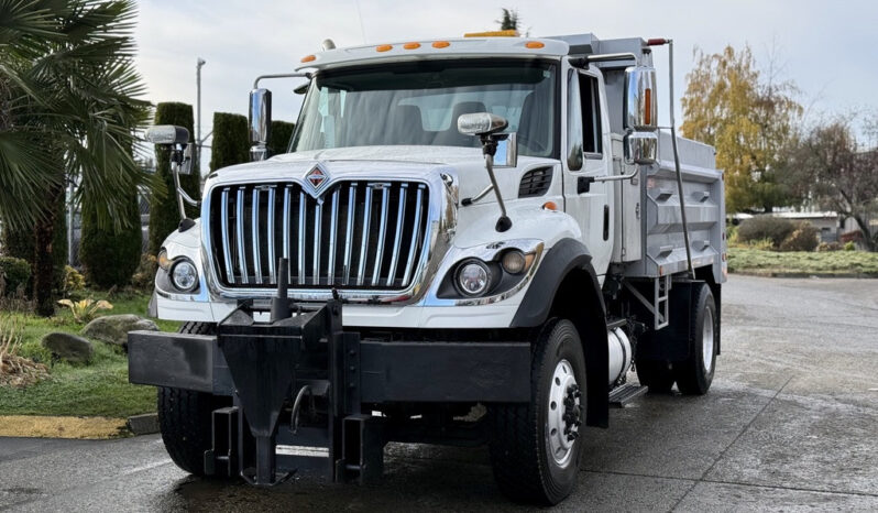 
								2011 International WorkStar full									