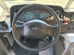 
										2012 Ford E-450 Super Duty full									