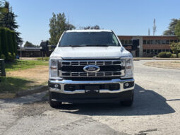 
										2023 Ford F-350 Super Duty full									