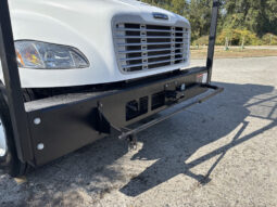 
										2019 Freightliner M2 106 full									