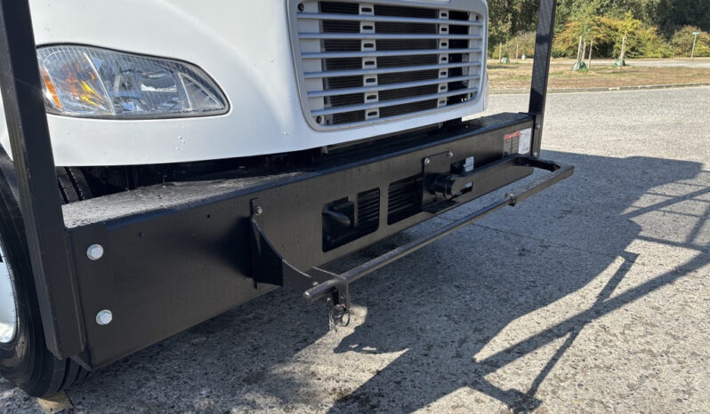 
								2019 Freightliner M2 106 full									