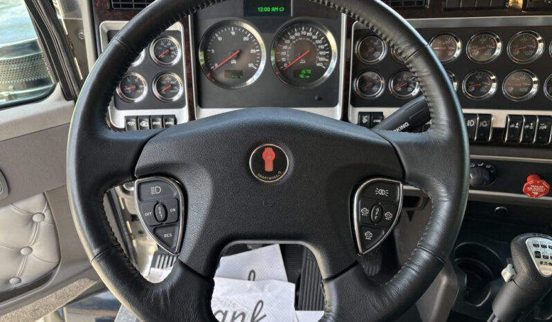
								2018 Kenworth T800 full									