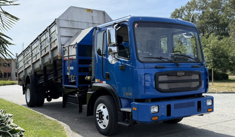 
								2017 Autocar Xpert full									