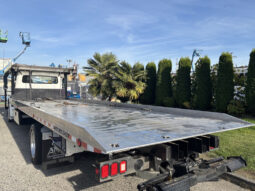 
										2022 Freightliner M2 106 full									