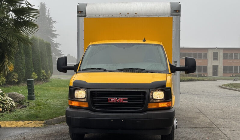 
								2017 GMC Savana 3500 full									