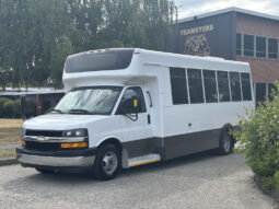 
										2020 Chevrolet Express 4500 full									