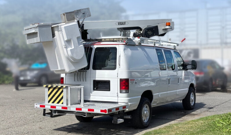 
								2012 Ford E-350 full									