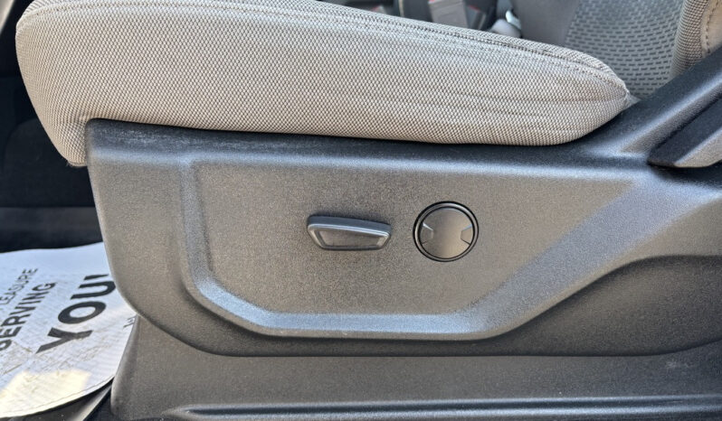 
								2019 Ford F-150 full									