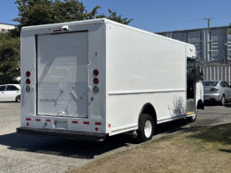 
										2011 Ford E-450 Super Duty full									
