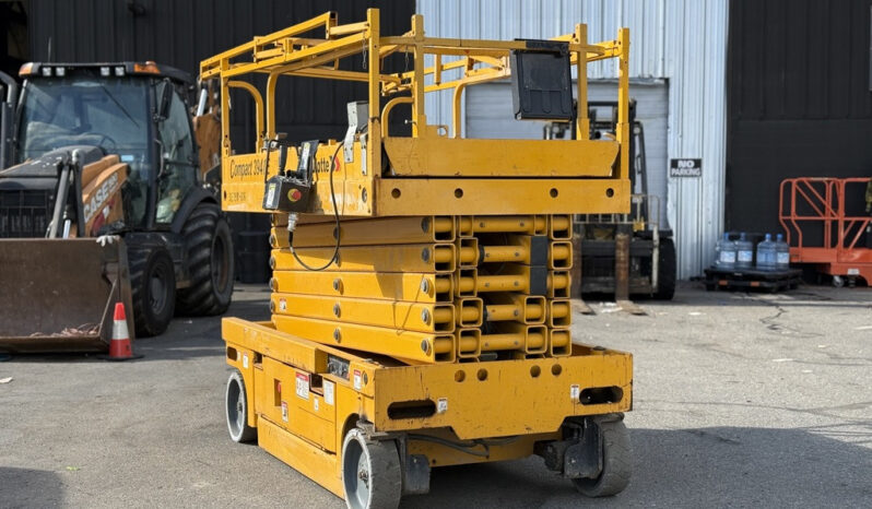 
								2013 Haulotte Compact full									