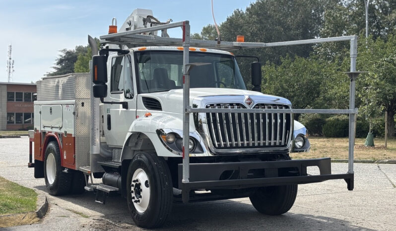 
								2012 International 7300 full									