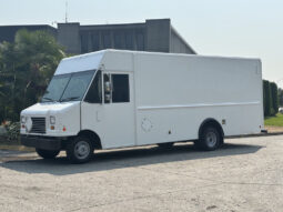 
										2018 Ford E-450 Super Duty full									