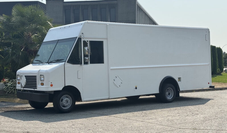 
								2018 Ford E-450 Super Duty full									