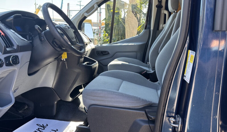 
								2016 Ford Transit-150 full									
