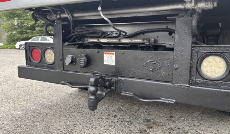 
								2014 Ford F-550 Super Duty full									