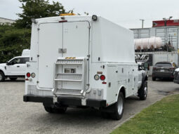 
										2008 Ford F-450 full									