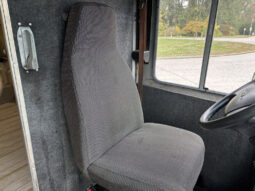 
										2012 Ford E-450 Super Duty full									