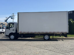 
										2018 Hino 195 full									