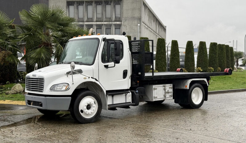 
								2019 Freightliner M2 106 full									