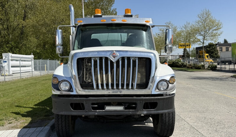 
								2009 International 7500 full									