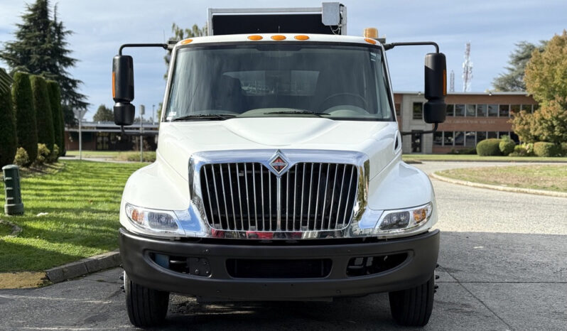 
								2012 International DuraStar full									