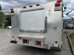 
										2010 Ford F-550 full									