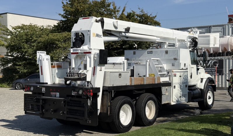 
								2006 International WorkStar full									