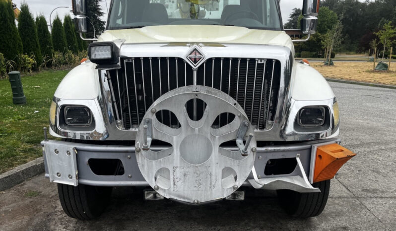 
								2006 International 7500 full									
