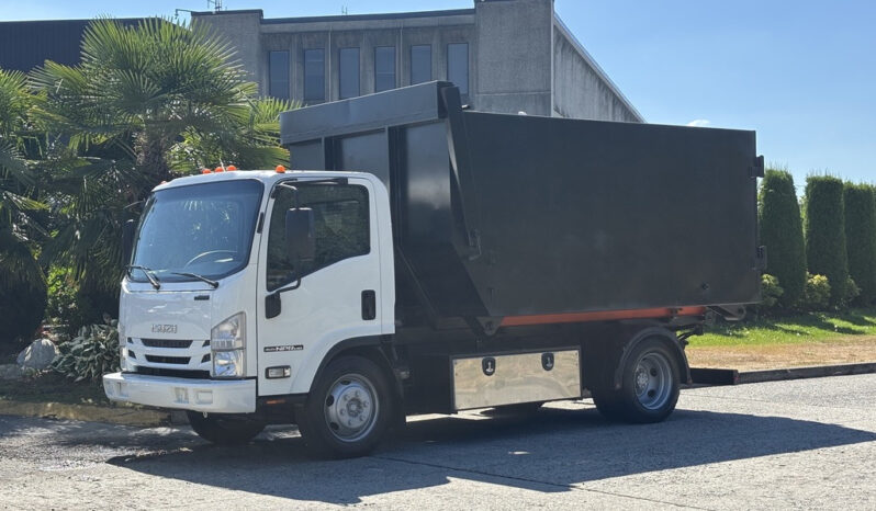 
								2016 Isuzu NPR-HD full									