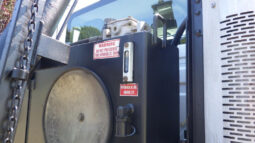 
										2013 International 7400 full									