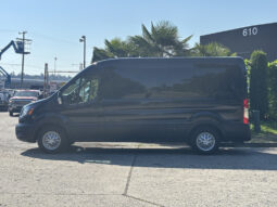 
										2025 Ford Transit full									