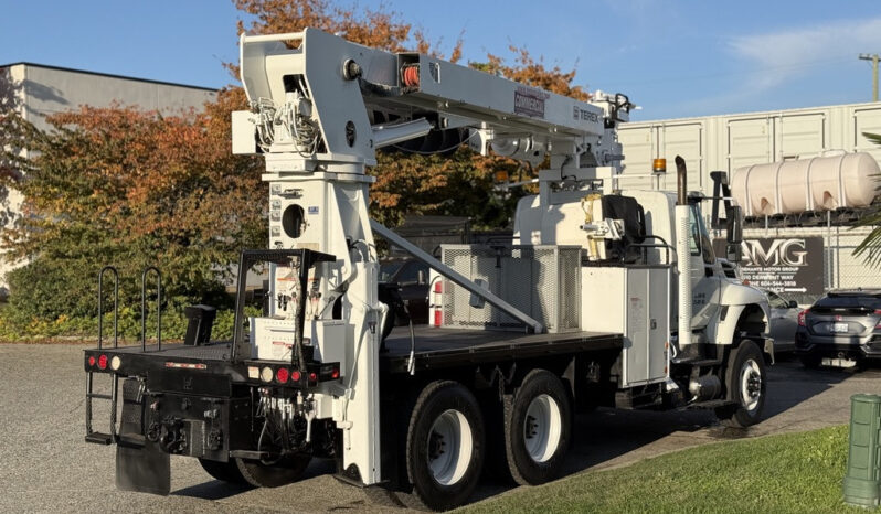 
								2011 International WorkStar full									